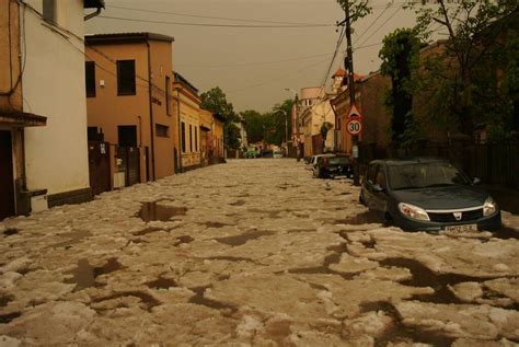 Jun 18, 2021 · uefa euro 2020: Maltempo estremo in Romania: inondazioni nel Sud del Paese ...