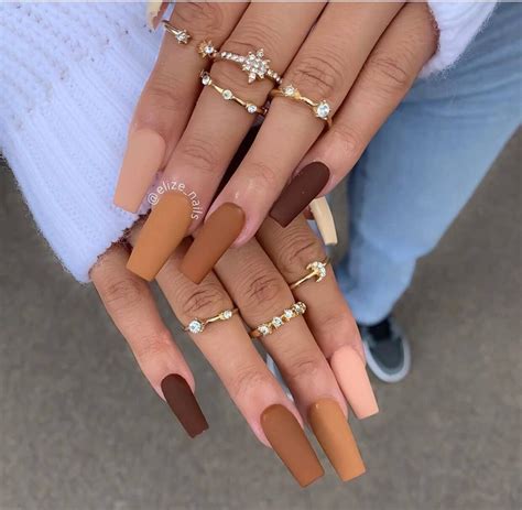 Pin By Angie On N A I L S Beige Nails Acrylic Nails Coffin Short