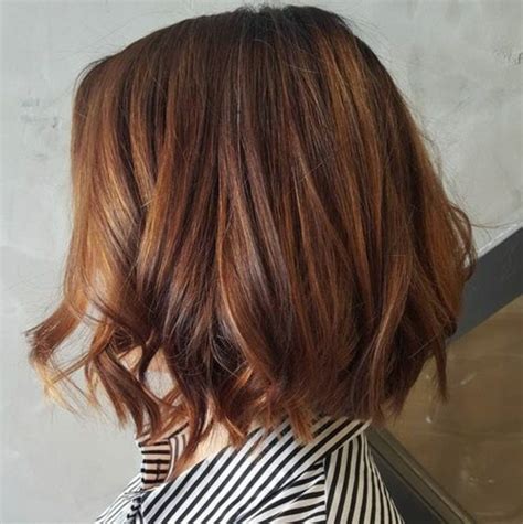 Mèche caramel sur cheveux châtain - quelles sont mes options? - Archzine.fr