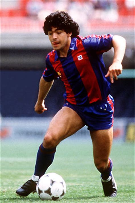 © 2020 diego maradona official. ディエゴ・マラドーナ : 【サッカー】FCバルセロナ歴代ユニフォーム まとめ ※1899〜2019年 ...