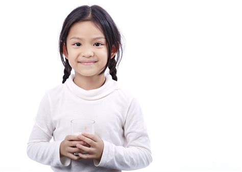 Atasi Perut Kembung pada Anak dengan Pilihan Susu yang ...