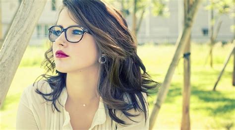 Cancers are passionate about love and would understand each other in the good times and the bad. How to Date a Cancer Woman: a Complete Guide