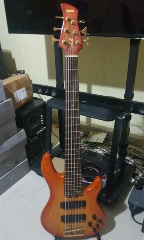 Yamaha 6 String Bass Guitar Hobbies And Toys Music And Media Musical