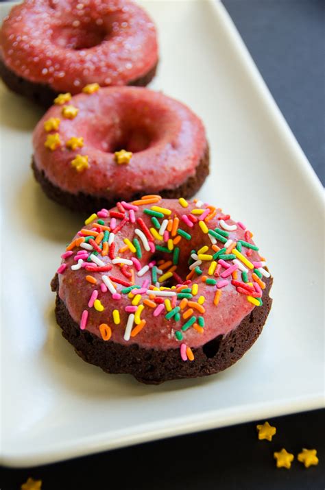 If you don't have a donut maker or donut pan, the healthy donuts can also be. Baked Chocolate Donuts with Strawberry Glaze - DailyWaffle