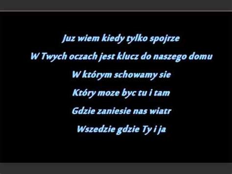 Sylwia grzeszczak to jedna z najpopularniejszych polskich wokalistek, obdarzona wyjątkowym głosem. Sylwia Grzeszczak - Kiedy tylko spojrze (tekst) - YouTube