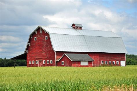 Red Wooden Barn Stock Photo Image Of Rural Field Structure 20058582
