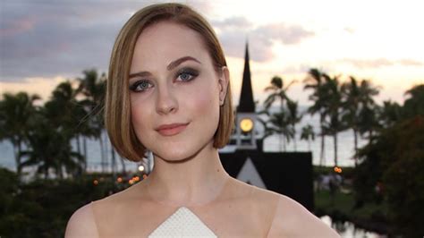 Evan Rachel Wood Felt Like A Piece Of Meat At Vanity Fair Shoot But Is Not Complaining