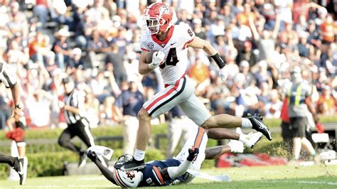 Georgia Bulldogs Release Players Of The Week After Big Win Over