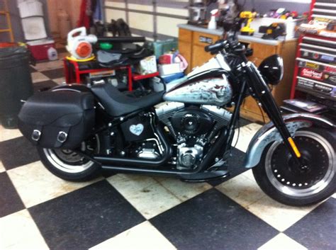 Features three strand braid, gray color accents, studs and silver. New Harley-Davidson quick detach kit for Heritage Classic ...