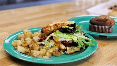 Bobaccinos cafe in Evansville