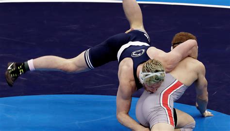 NCAA wrestling 2019: Penn State crowns three champs, rolls to title