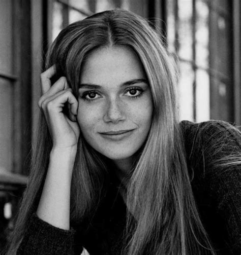 35 Beautiful Photos Of Peggy Lipton In The 1960s And 70s ~ Vintage Everyday Peggy Lipton