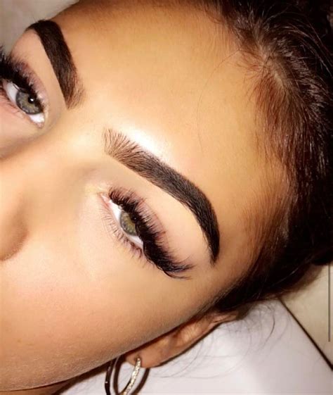 Pin By Jessica Peralta On ~beauty~ Eyebrows Eyebrow Grooming