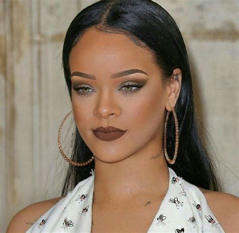 Rihanna Face Rihanna Makeup Rihanna Fenty Beauty Rihanna Looks