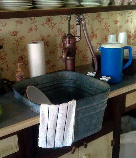 Kitchen sinks & faucets resource guide. Simple, rustic , functional washtub sink - want for my ...