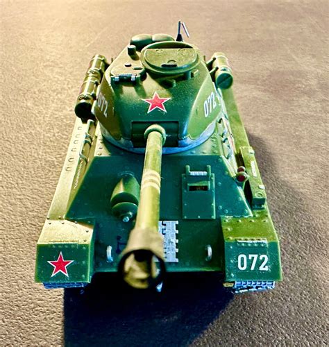 Original Revell H 538149 S Kit Russian T 34 Tank Built Up 1958 In