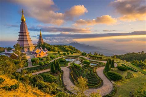 Adventures in Thailand Tour: Bangkok, Kanchanaburi, Chiang Mai & Doi ...