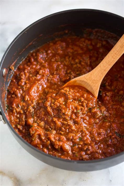 The perfect base for things like lasagna, pasta dishes, soups, and more! Homemade Spaghetti Sauce - Tastes Better From Scratch
