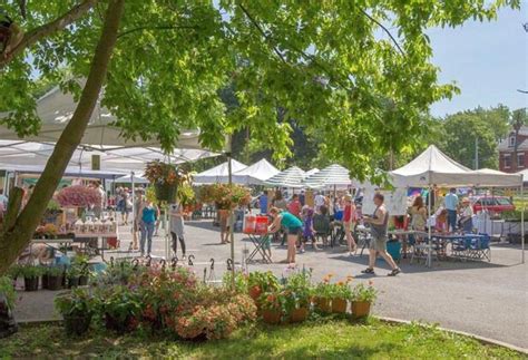Rooted In Tradition Popular Hudson Valley Farmers Market Opens For