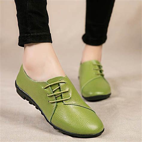2018 New Women Flats Soft Comfortable Flat Leather Shoes Woman Lace Up