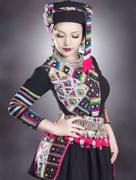 Hmong Clothes … | Hmong clothes, Diy hmong clothes, Hmong ...