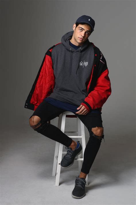 Updates, pictures videos about noah centineo. Noah Centineo | The Fosters Wiki | FANDOM powered by Wikia