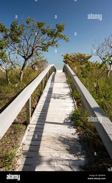 Boardwalk To Beach Sanibel Island Florida Usa Stock Photo Alamy