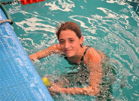She participated in the 2017 fina world junior swimming championships where she won two gold medals. Postales de San Isidro: Delfina Pignatiello, doble record ...
