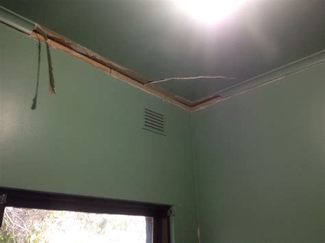 Learn how to easily repair cracks in a plaster wall using paper tape and drywall compound. How to repair cracks in plaster walls and ceilings | TMZ ...