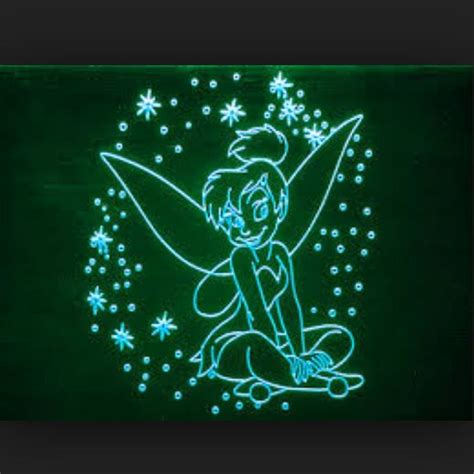 Pin By Kimmy Mauney On Tinkerbell Disney Fairies Tinkerbell Glitter