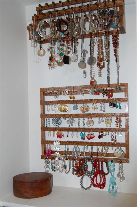 My Favorite Way To Organize Jewelry Or So She Says