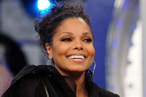 Janet Jackson Pregnant At 49 Being An Older Mother Is Tough But Not
