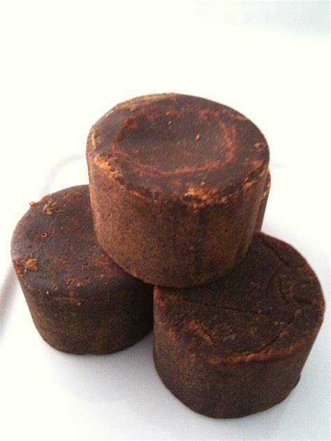 He made this yummy dessert to celebrate mother's day with. The Tea Horse Caravan: Palm sugar and Coconut palm sugar