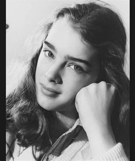 Brooke Shields In Pictures Celebrity Galleries Pics Uk