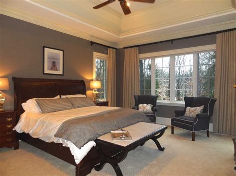 10 Fabulous Master Bedroom Window Treatment Ideas 2024