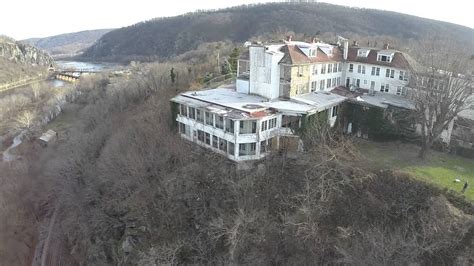For more than a century, the hotel has imparted upon its guests the distinctively attentive service and amenities for which its name has become world famous. Abandoned hill top hotel harpers ferry wv - YouTube