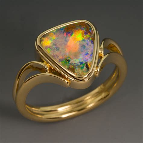 Ring Boulder Opal 18ky