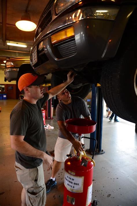 Do It Yourself Auto Repair Shop Jacksonville Fl Self Serve Garage In