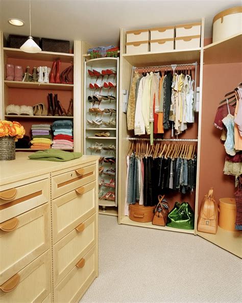 Majestic 25 Creative Storage Ideas For Clothes That House Looks Neatly