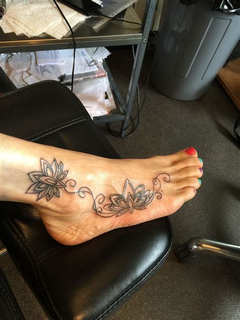 Gorgeous Lotus Foot Tattoo Not Finished Yet But Love It Mandala