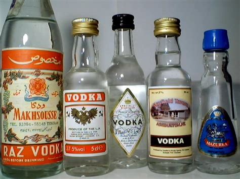 Mactnka Makhsousse Maz Vodka Liquor Ancient Persian