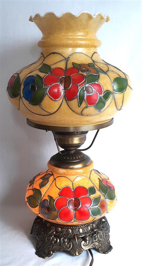 Vintage Quoizel Inc 1973 Table Lamp 3 Way Hand Painted Glass Floral