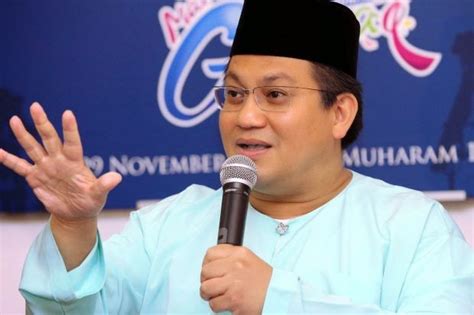 Datuk nur jazlan mohamed is a malaysian politician and is currently the member of the parliament of malaysia for the pulai constituency in the state of johor. APANAMA: Surat terbuka anak Tok Mat