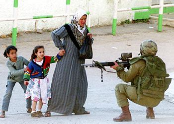 Militer israel dan kelompok militan palestina di gaza telah terlibat dalam tiga perang sejak 2008, dan bentrokan mematikan dalam beberapa bulan terakhir telah menimbulkan kekhawatiran berkobarnya perang keempat. Sejarah Konflik Palestina VS Israel dari Masa ke Masa ...