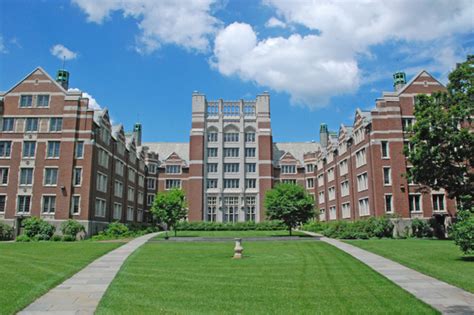 Just outside of boston is the small town of wellesley. Strong odors reported in Tower | The Wellesley News