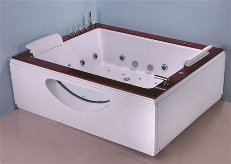 Two Person Jacuzzi Bathtub Indoor Electric Spa Soaking Tub With Oak Edging
