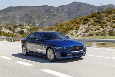 Jaguar Xe 25t R Sport Bluefire 2015 Galerie Prasowe Galeria