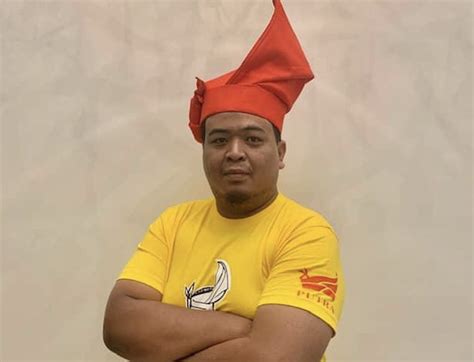 Memang bukan hal yang mudah. Sekolah vernakular sama dengan dasar pecah dan perintah ...