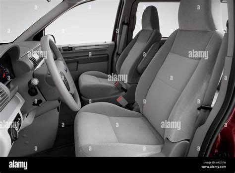 2006 Ford Freestar Se In Red Front Seats Stock Photo Alamy