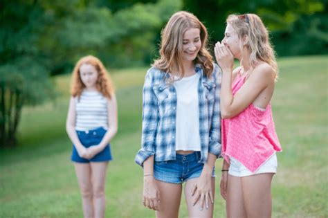 raising daughters to not be mean girls